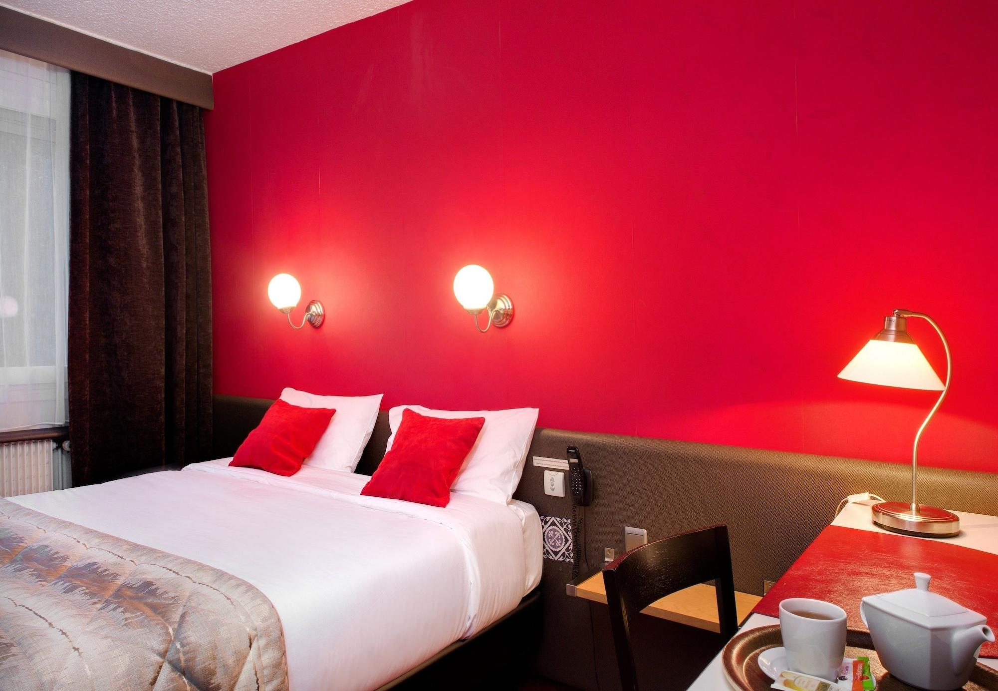 Logis Hotel Du Midi - Saint Etienne Sud Dış mekan fotoğraf