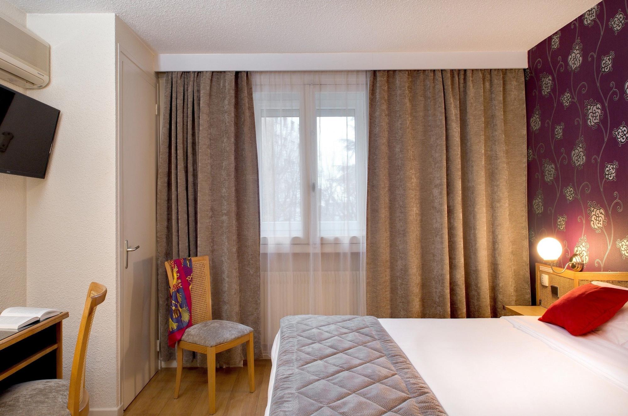 Logis Hotel Du Midi - Saint Etienne Sud Dış mekan fotoğraf