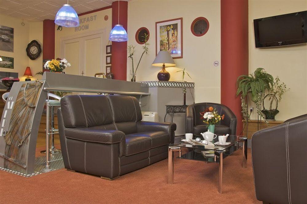 Logis Hotel Du Midi - Saint Etienne Sud Dış mekan fotoğraf