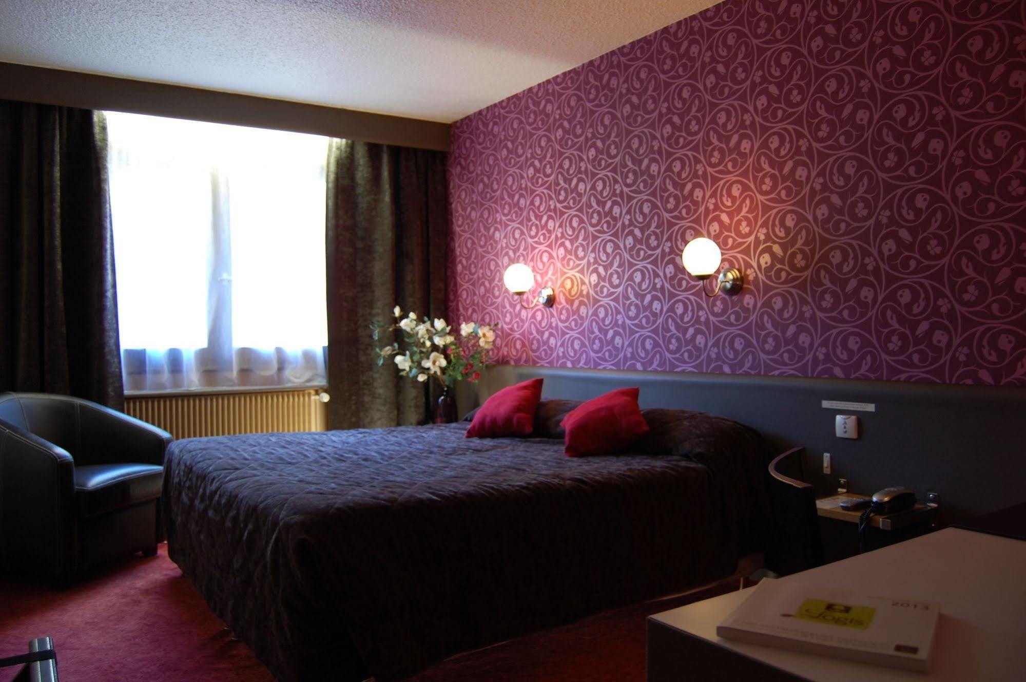 Logis Hotel Du Midi - Saint Etienne Sud Dış mekan fotoğraf